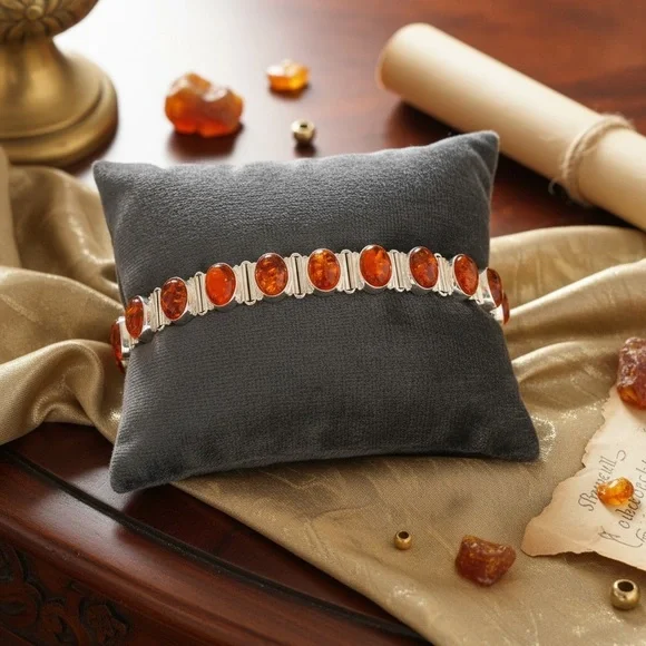 Sterling Silver Amber bracelet - Picture 3 of 9